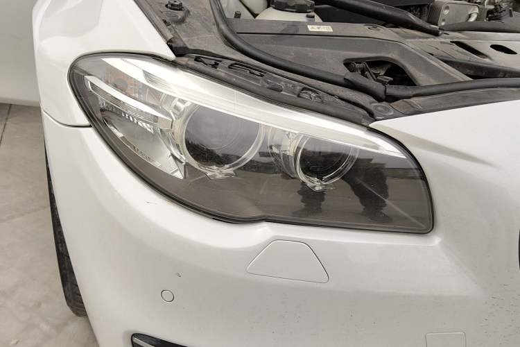 Used BMW 5 Series 2017 525Li Luxury Design Package Right Front Headlight