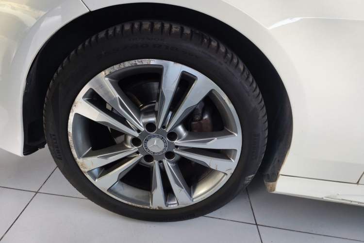 Used Mercedes-Benz E-Class 2015 Restyled E 260 L Sport Edition