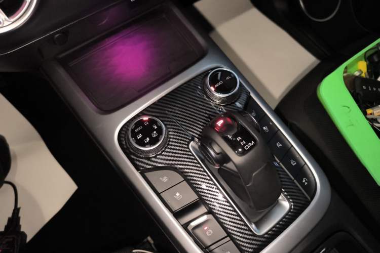 Used Tank 300 2021 City Edition 2.0T—Truly Stylish