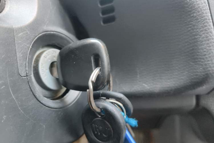 Used Suzuki Swift 2014 1.3L Manual Standard Edition