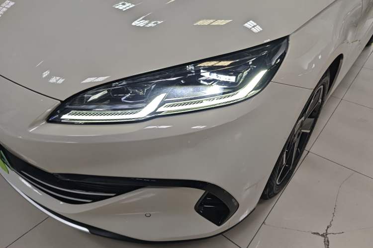 Used BYD Seal 06 New Energy 2024 DM-i 120KM Flagship Model Left Front Headlight