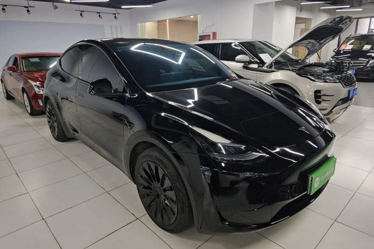 Used Tesla Model Y 2022 Revised Version Rear-Wheel Drive Front Right 45 Deg