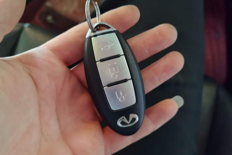 Used Infiniti Q50L 2018 2.0T Enjoyment Version China V Standard Interior 1