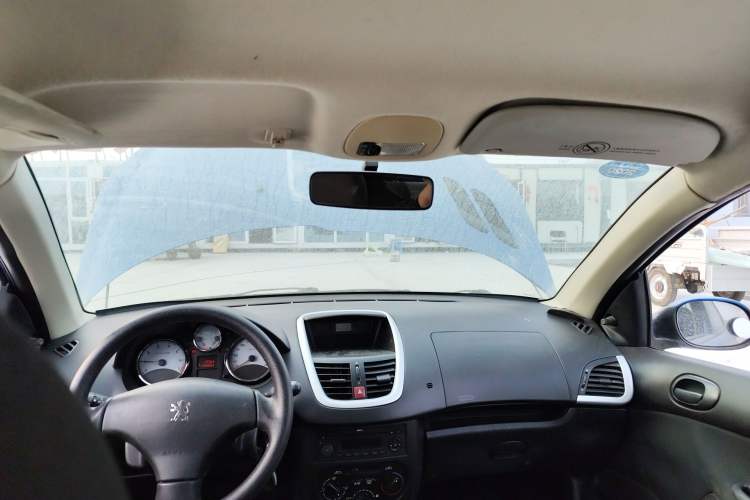 Used Peugeot 207 2009 Sedan 1.4L Manual Yule Edition