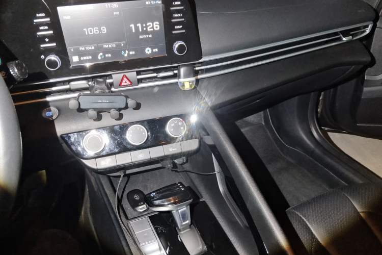 Used Hyundai Elantra 2023 1.5L CVT GLX Elite Edition
