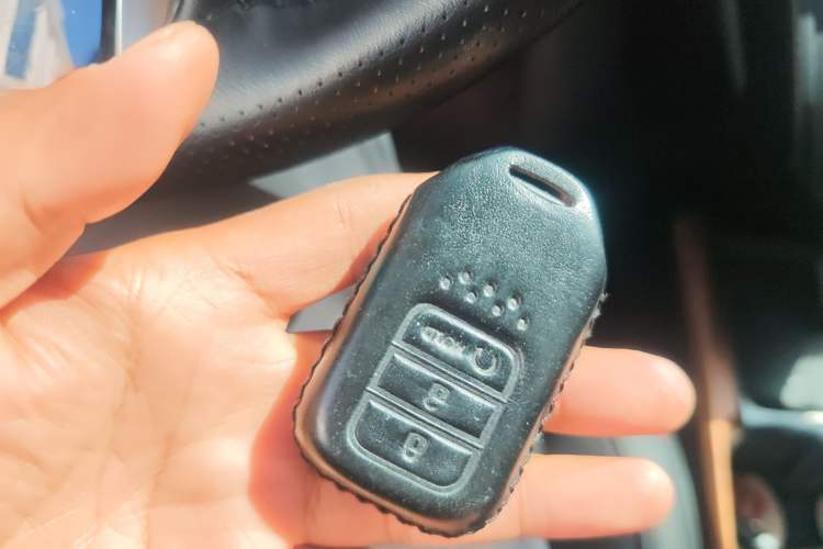 Used Honda CR-V 2017 240TURBO CVT Four-Wheel Drive Luxury Edition Vehicle Key