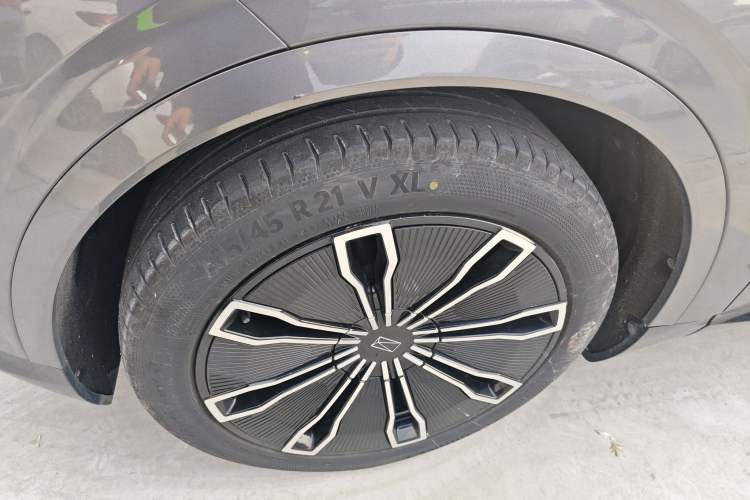 Used Avatr 07 2024 Max Extended-Range Edition