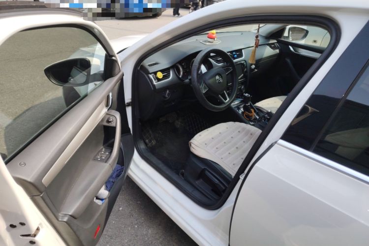 Used Skoda Octavia 2018 TSI230 DSG Luxury Edition