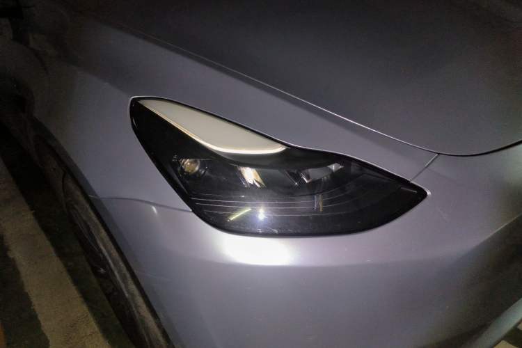 Used Tesla Model Y 2022 Rear-Wheel-Drive Version
