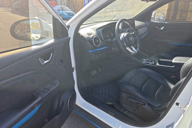 Used Dongfeng Fengon E3 2019 EVR Range-Extended Smart Enjoyment Model