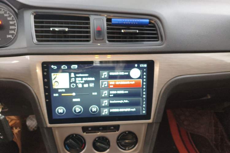 Used Volkswagen Lavida 2013 Revised Classic 1.6L Manual Fashion Edition
