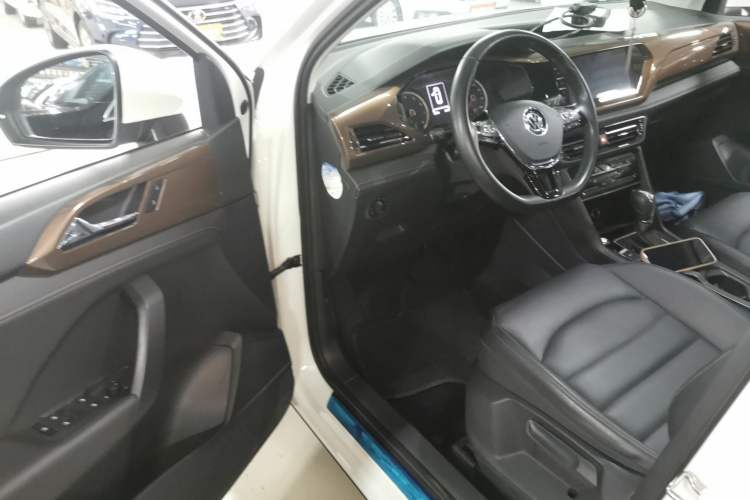 Used Volkswagen Tharu 2021 280TSI Two-Wheel-Drive Luxury Edition Driver Seat