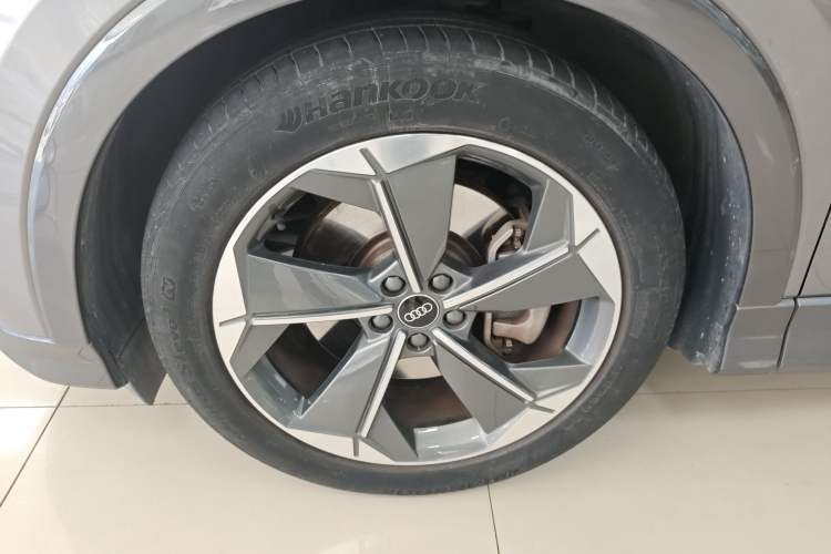 Used Audi Q5 e-tron 2022 40 e-tron Starry Edition Luxury Package