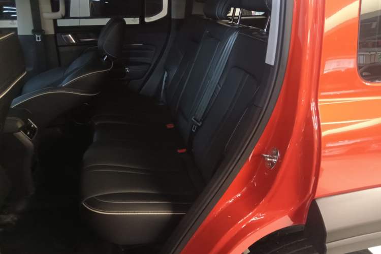 Used Tank 300 2023 Off-Road Edition 2.0T Conqueror Left Rear Seat