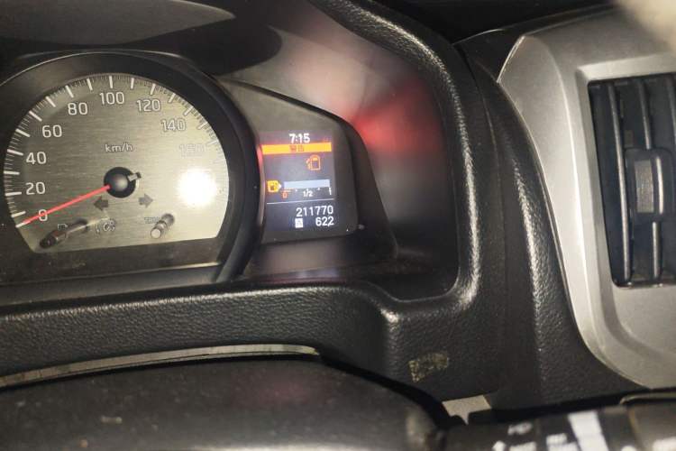 Used Nissan NV200 2011 1.6L 232 Seats Zunya Trim