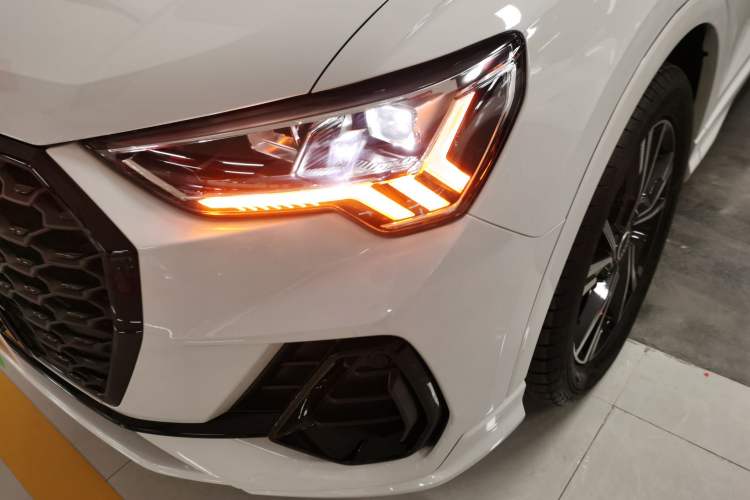 Used Audi Q3 Sportback 2023 40 TFSI Fashion Model