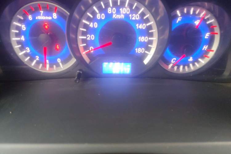 Used Suzuki Wagon R X5 2013 Revised Version 1.4L VVT Cruise Edition