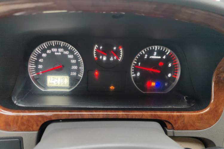 Used Foton Scenic G5 2021 2.0T Diesel Commercial Version 9-Seater Multi-Purpose Passenger Vehicle 4F20TC3
