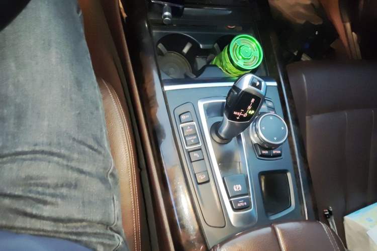 Used BMW X5 2015 xDrive28i
