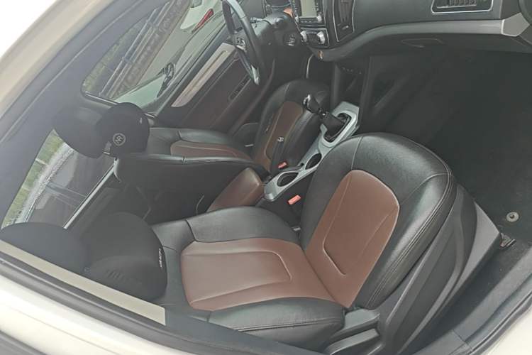 Used JAC Group Refine S5 2015 1.5T Manual Luxury Sport Edition
