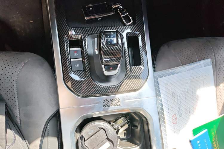Used 212 T01 2024 2.0T Explorer Gear Lever
