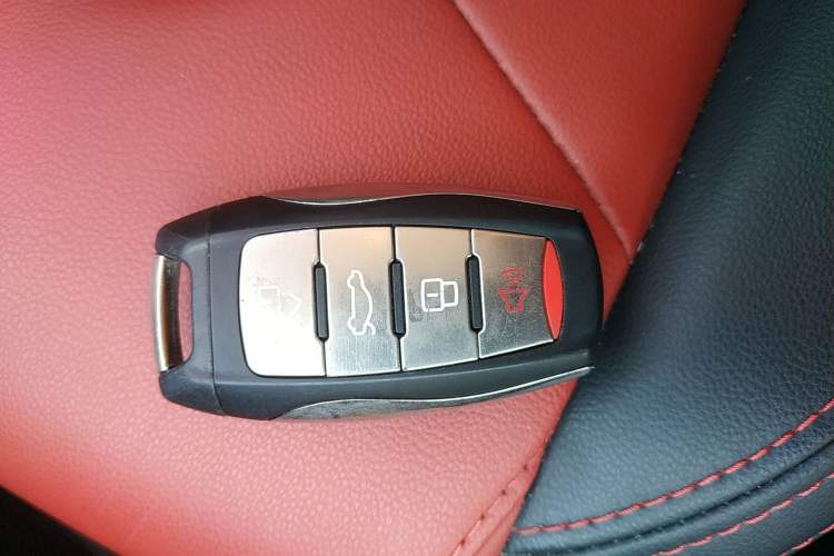 Used Haval H2s 2017 Red-Label 1.5T Dual-Clutch Comfort Model