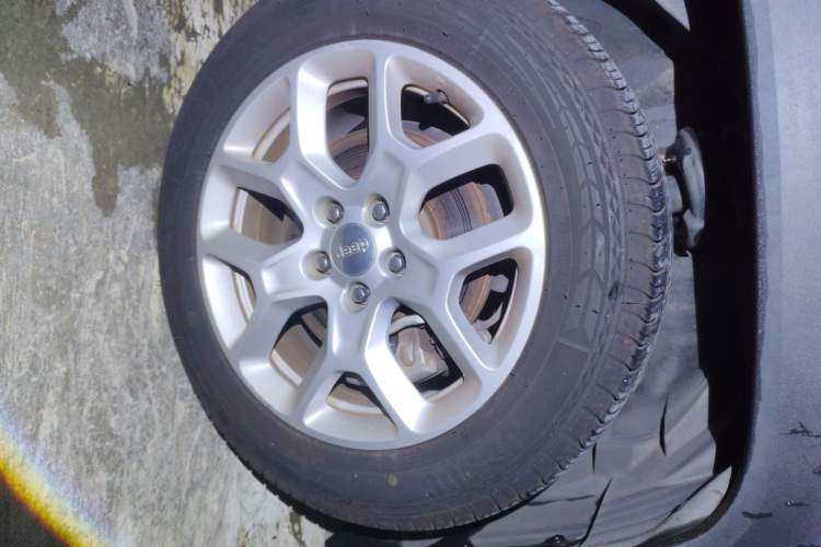 Used Jeep Renegade 2017 180T Automatic High-Energy Version
