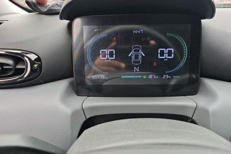 Used Leapmotor T03 2021 400 Lite Edition - Lithium-Ion Battery
