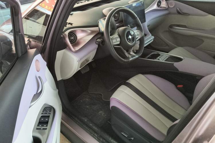 Used BYD Dolphin 2021 405 km Fashion Edition
