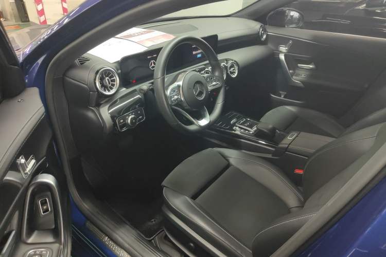 Used Mercedes-Benz A-Class 2020 Restyled A 200 L Sport Sedan Fashion Version Driver Seat