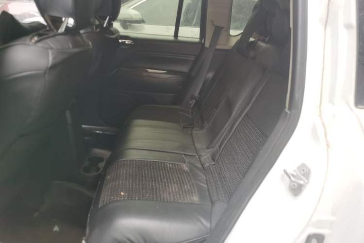 Used Jeep Compass 2014 2.4L four-wheel drive sport version