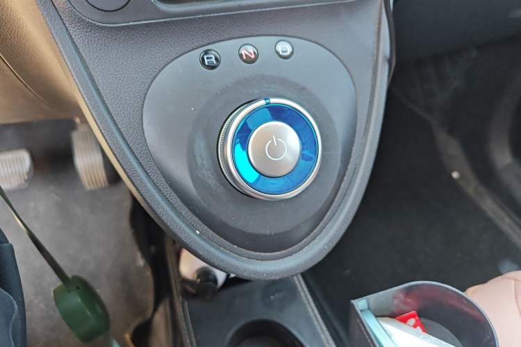 Used ORA Black Cat 2019 310km Fun Edition Gear Lever