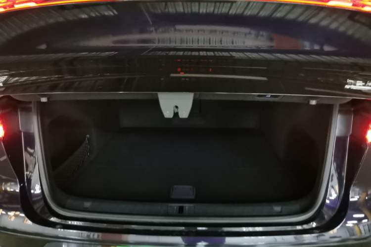 Used VOYAH PASSION 2024 PHEV Four-Wheel Drive Ultra-Long Range Flagship Model