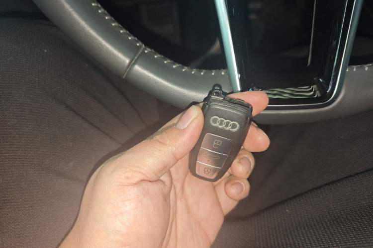 Used Audi A6L 2021 40 TFSI Luxury Dynamic Edition Vehicle Key