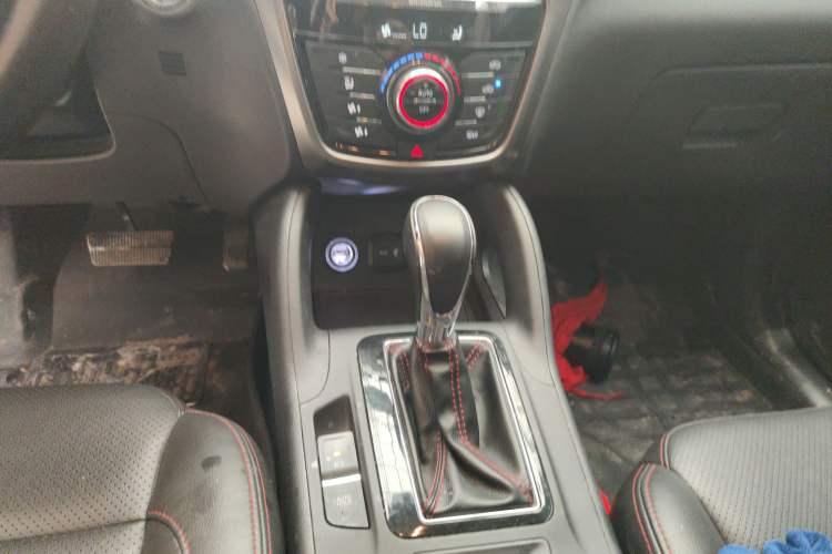 Used Changan CS75 2014 1.8T Automatic Elite Version China V Standard