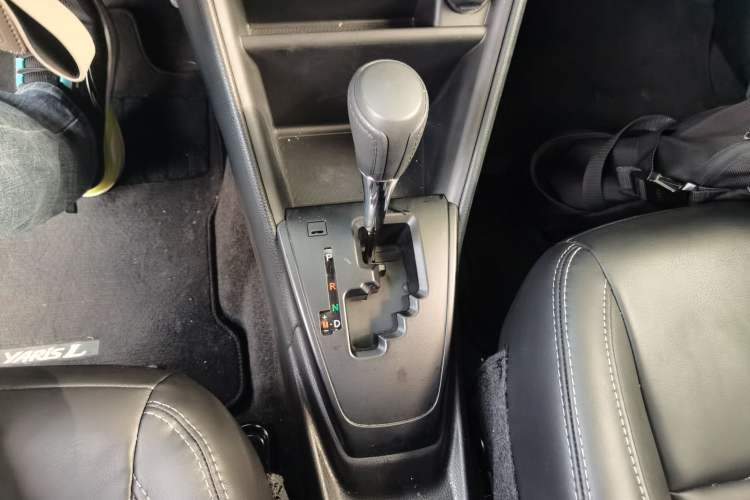 Used Toyota YARiS L Zhi Xuan 2022 X-Trail 1.5L CVT Leading PLUS Edition Gear Lever