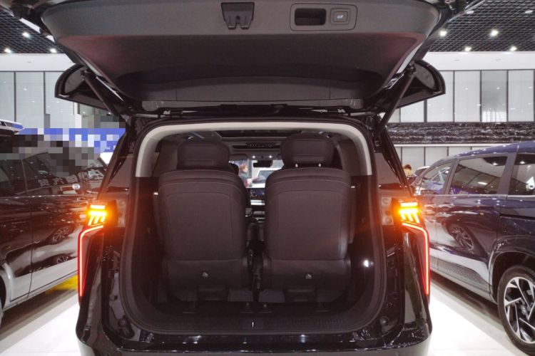 Used SAIC MAXUS G90 2023 2.0T Interstellar Six-Seater Version