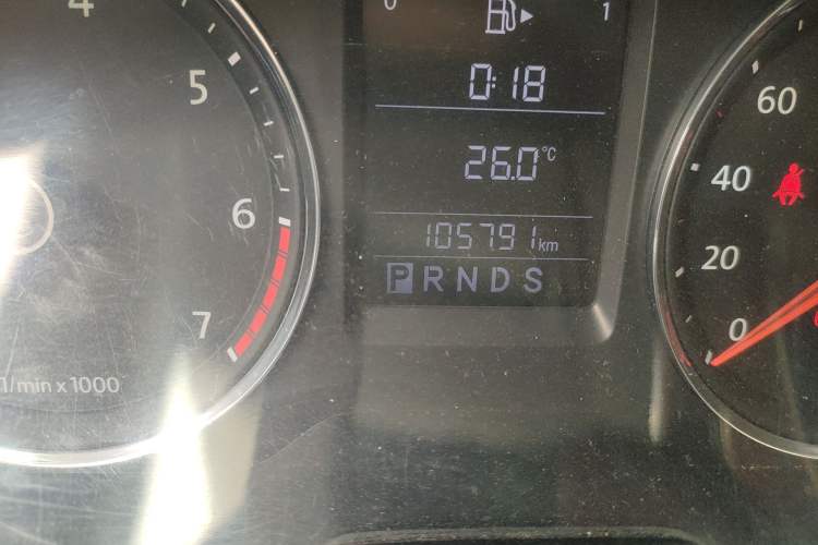 Used Volkswagen Lavida 2013 Revised Version 1.6L Automatic Luxury Edition