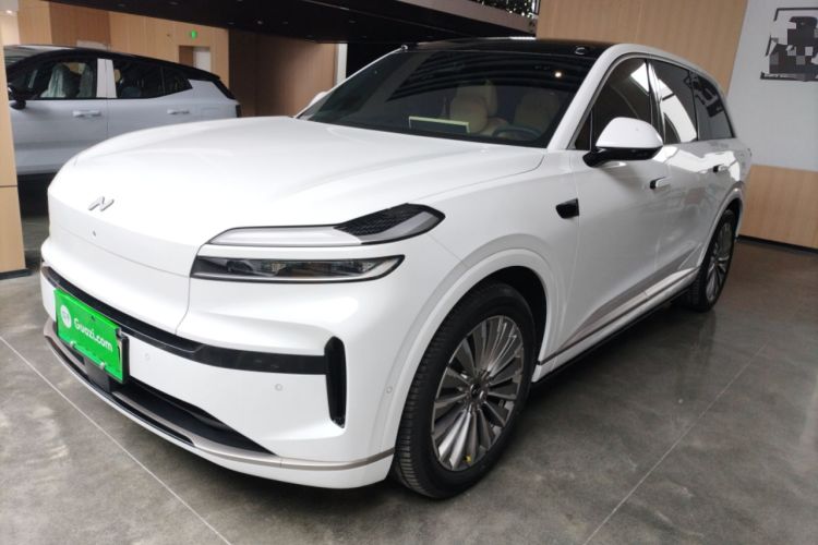 Used ONVO Luxeed L90 2025 Model—Ultra Six-Seater Version