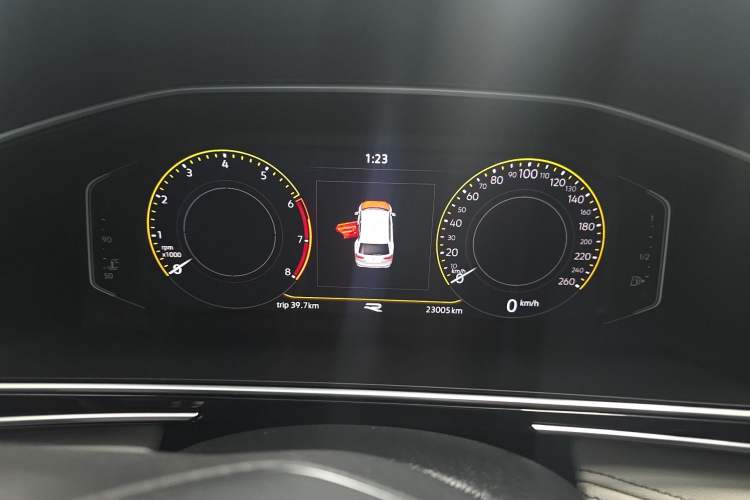 Used Volkswagen Tiguan L 2023 330TSI Automatic Two-Wheel Drive R-Line Enjoyment Edition
