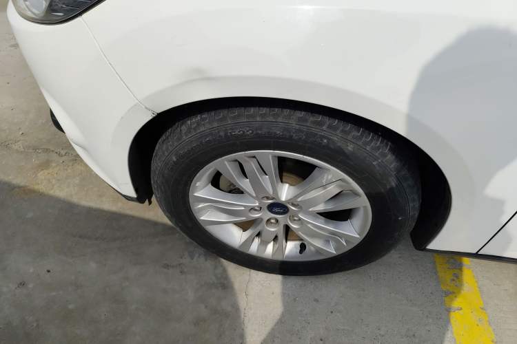 Used Ford Focus 2012 Sedan 1.6L Automatic Comfort Model