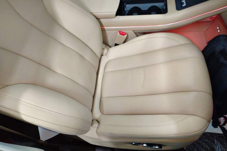 Used Hima AITO M7 2024 1.5T Rear-Drive Plus Version 5 Seats
