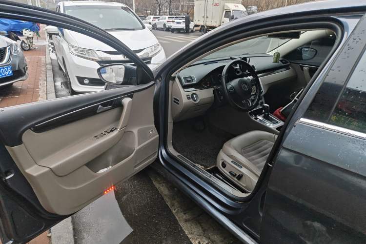 Used Volkswagen Magotan 2012 1.8TSI Prestige Model Driver Seat