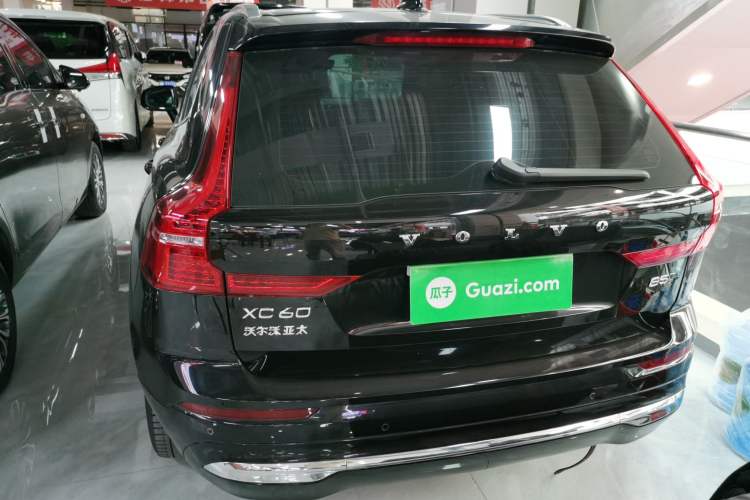 Used Volvo XC60 2024 B5 4x4 Smart Luxury Edition
