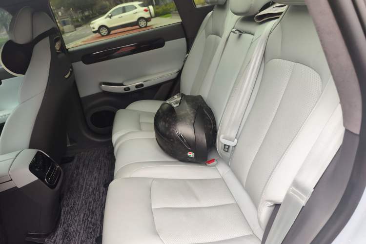 Used Leapmotor C01 2022 Rear-Drive Long-Range Version Left Rear Seat