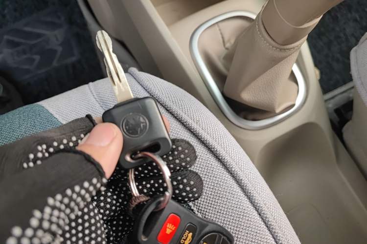 Used Venucia D50 2012 1.6L Manual Comfort Edition