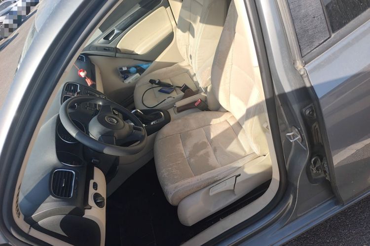 Used Volkswagen Golf 2011 1.6L Automatic Comfort Model