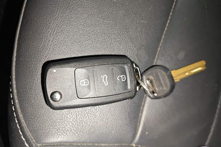 Used Volkswagen Lavida 2017 230TSI DSG Comfort Edition
