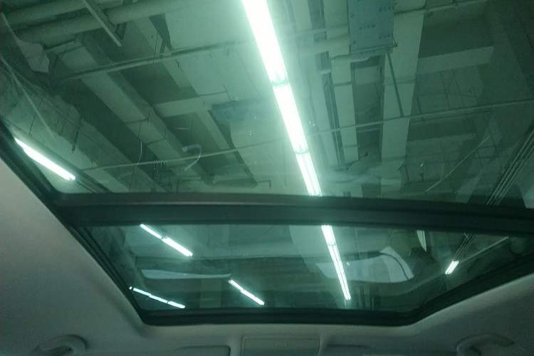 Used Volkswagen Tiguan L 2024 330TSI Automatic Two-Wheel Drive R-Line Enhanced Edition Headliner