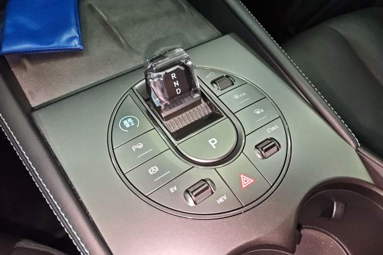 Used BYD Seal 06 New Energy 2025 DM-i Smart Drive 120KM Deluxe Model